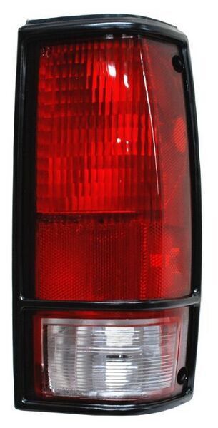 Calavera S10/ Blazer 1982-1994 C/Filo Negro S/Arnes TYC Derecha