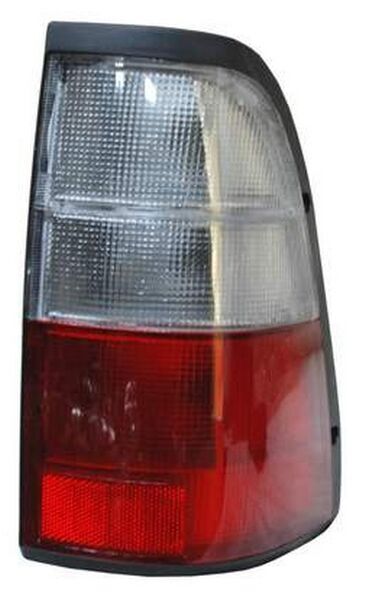 Calavera Luv Doble Cab 2002-2005 Rojo/ Bco C/Arnes Ecocn Derecha