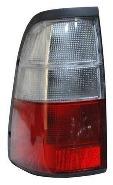 Calavera Luv Doble Cab 2002-2005 Rojo/ Bco C/Arnes Ecocn Izquierda