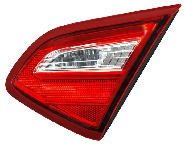 Calavera Altima 17 Interior Clara C/Foco TYC Derecha