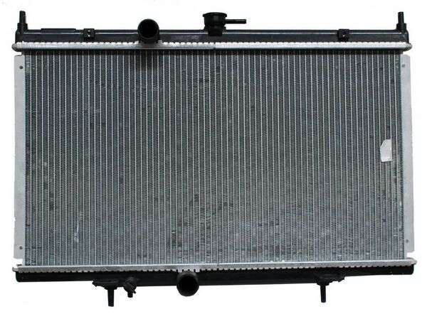Radiador Nissan Sentra 2007-2012 Std/ Aut L4 2.0L/ 2.5L 14 3/4X 27 1/3 Aluminio Soldado Cn Sissoko 892 Mvp 28510
