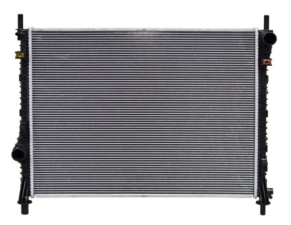 Radiador Mustang 2015-2020 Aut V6/ V8 3.7L/ 5.0L 25 1/4X 19 5/8 Aluminio Soldado 7530 892