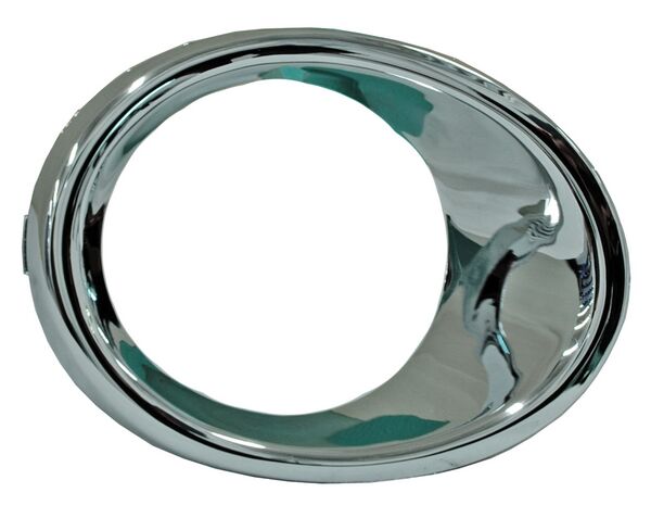 Moldura Parrilla Sonic 2012-2016 P/Faro Niebla Cromada Usa Type Derecha