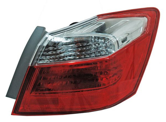 Calavera Accord 2013-2015 4P Exterior C/Focos TYC Derecha