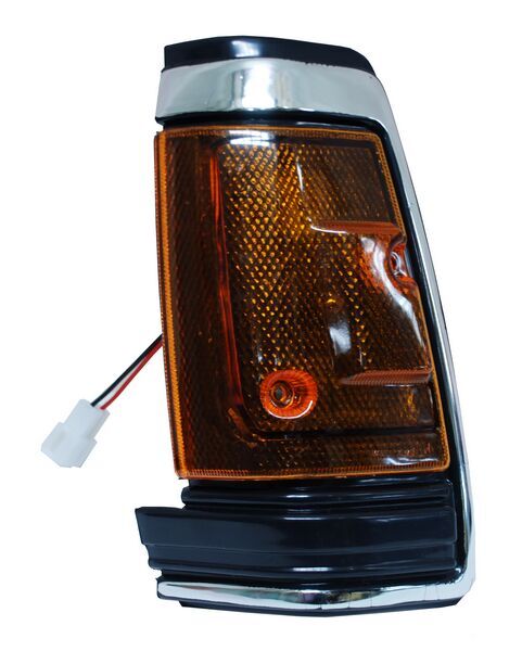 Cuarto Punta Nissan Pu 720 1992-1993 Filo Crom Ecocn