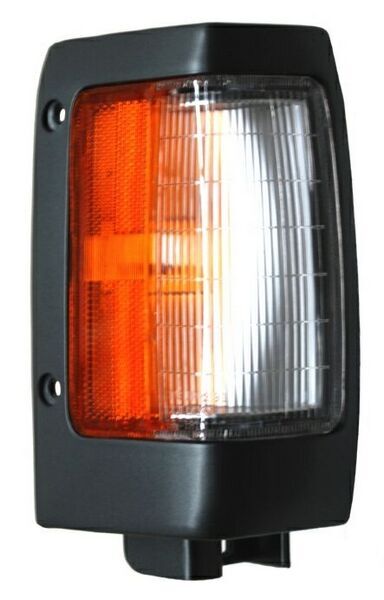 Cuarto Punta Nissan Pu D21 1990-2008 PInterior Bicolor TYC Derecho
