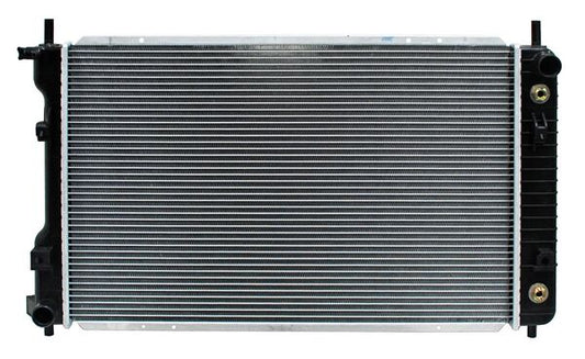 Radiador Equinox 2016-2017/ Terrain 2011-2017 Aut L4/ V6 2.4L/ 3.0L/ 3.6L 16 7/8X 26 2/3 Aluminio Soldado Sissoko 892