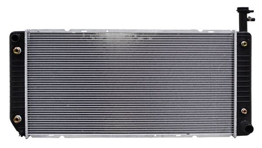 Radiador Express Van 2003-2020 Aut V8 5.3L/ 6.0L 17 1/4X 34 Aluminio Soldado 7530 892