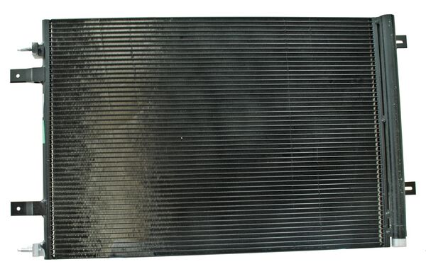 Condensador Ford Super Duty 2011-2016 6.2L V8 Sissoko Cn 892