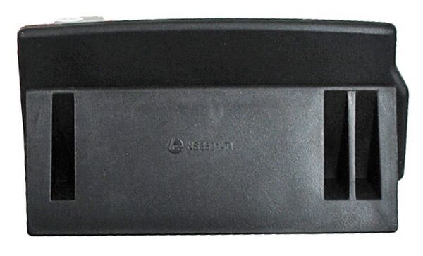 Manija Tapa Trasera Pathfinder 2005-2007 Plastico *****