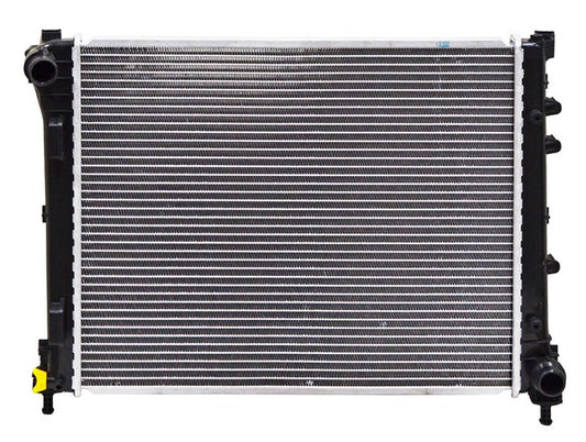 Radiador Fiat 500 2009-2011 Std L4 1.4L 15 2/3X 18 8/9 Aluminio Soldado